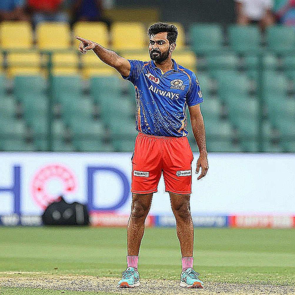 আপার ডেক থেকে এশিয়া কাপ: দুবাইয়ে যে মহাদেশ নিজের বাড়ি খুঁজে পায়
